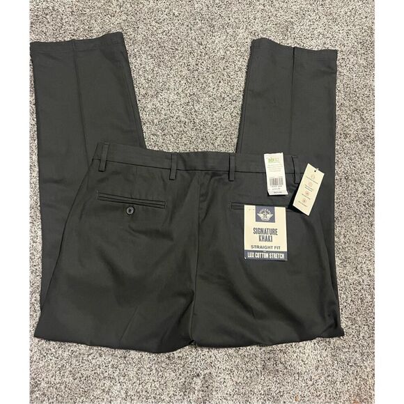 Men’s Dockers Signature Khaki Straight Pants - Picture 5 of 7